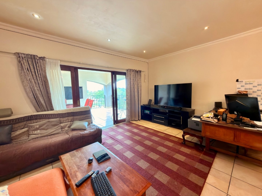 To Let 3 Bedroom Property for Rent in Landsmeer Residential Estate North West